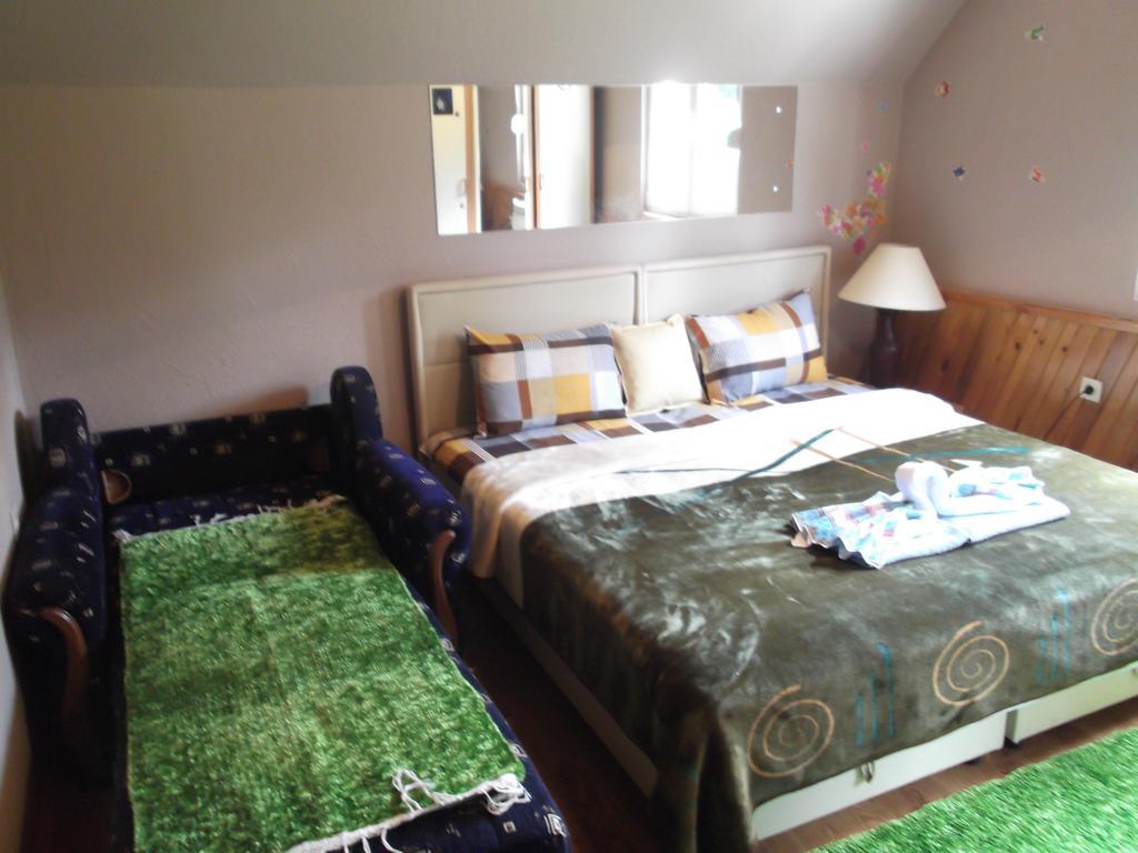 Guest House Kavedzic Žabljak Buitenkant foto